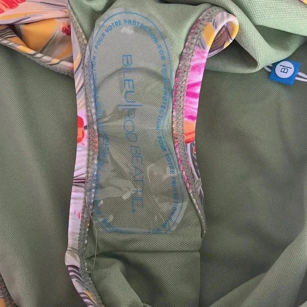 Bleu Rod Beattie Paradiso Halter Wire-Free Tankini Top and Bikini Bottom Size 12 - Picture 10 of 12